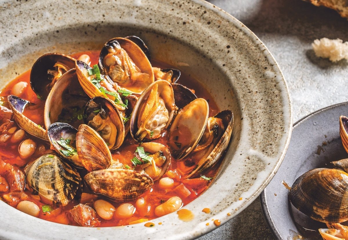 Alubia Blancas with Clams and Spanish Chorizo - Rancho Gordo