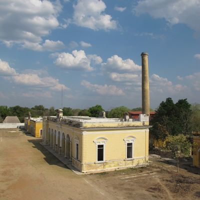 An Empty Hacienda - Rancho Gordo