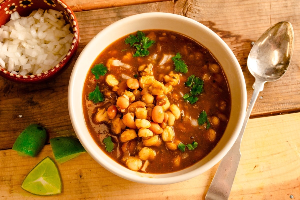 Chef Luis Pérez's Sonoran Gallina Pinta - Rancho Gordo