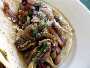 Mushroom and Bean Tacos - Rancho Gordo