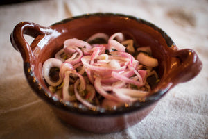 Rancho Gordo Small Cazuela with pickled onions 